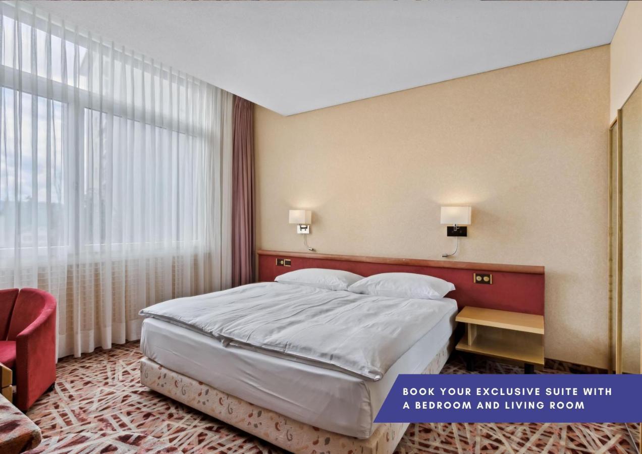 Becozy Au Parc Retro Edition Self-Check-In Rooms & Studios Fribourg Eksteriør bilde